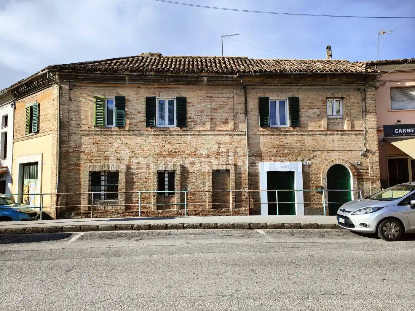 Casa indipendente in vendita a Macerata