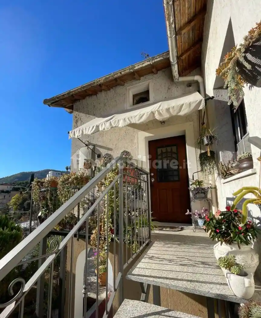 Villa plurifamiliare via Loreto, Parco San Rocco, Tetti Rossi, Loreto, Alassio - foto 4