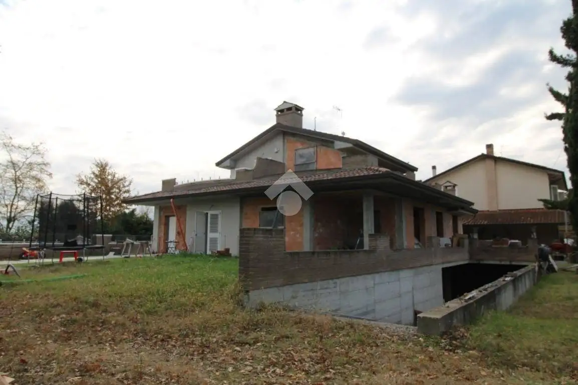 Villa in vendita a Gambettola