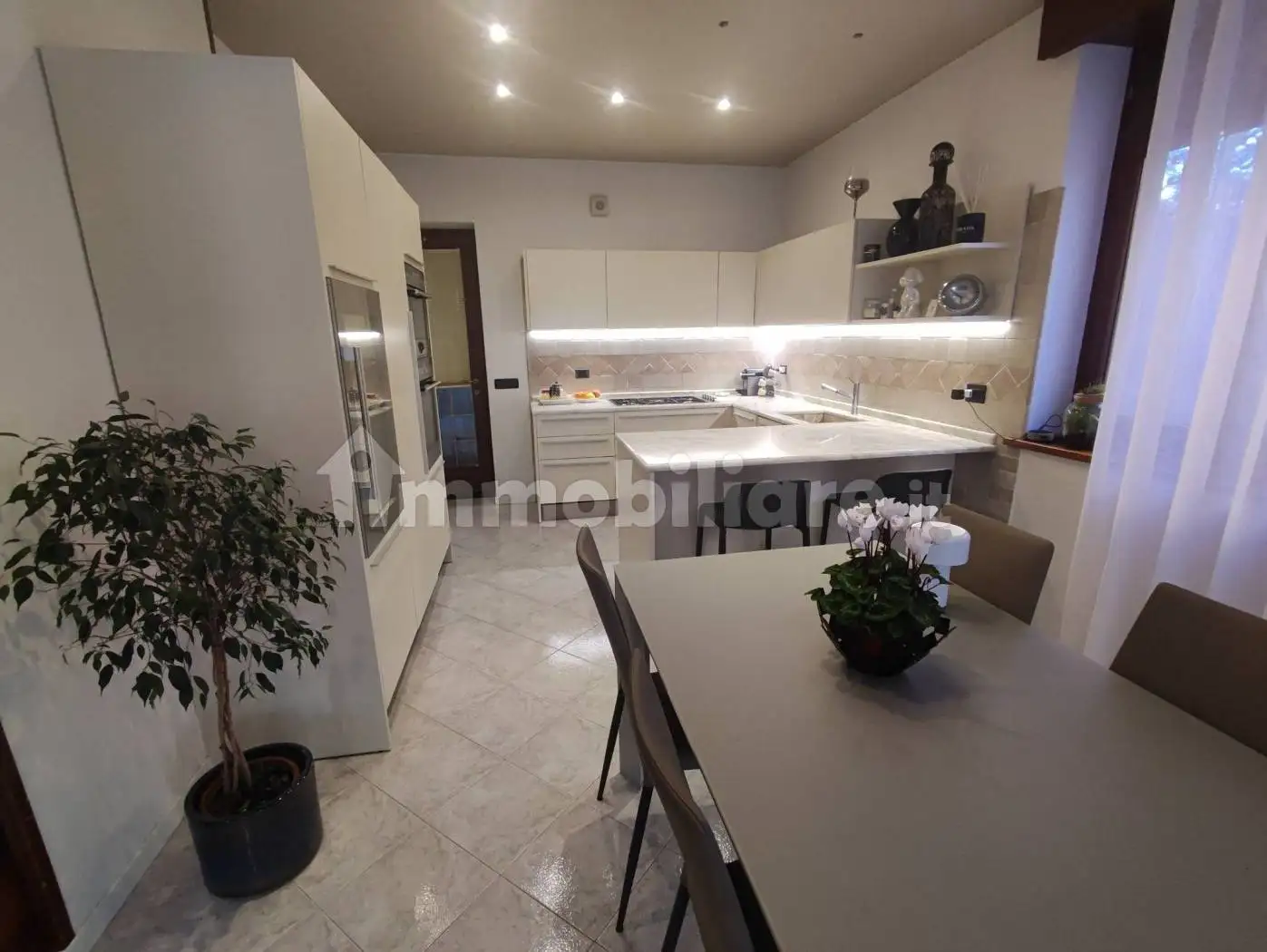 Villa bifamiliare via Monte Pasubio, Centro, Arzignano - foto 3