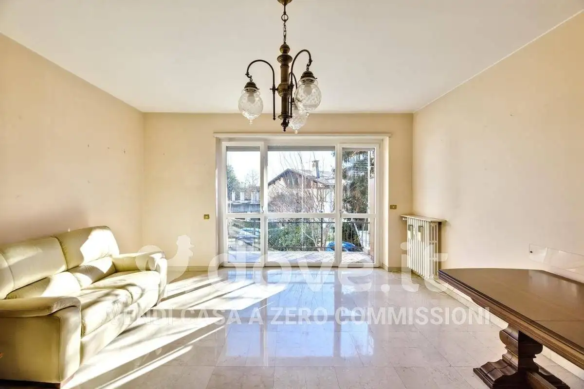 Appartamento in vendita a Varese