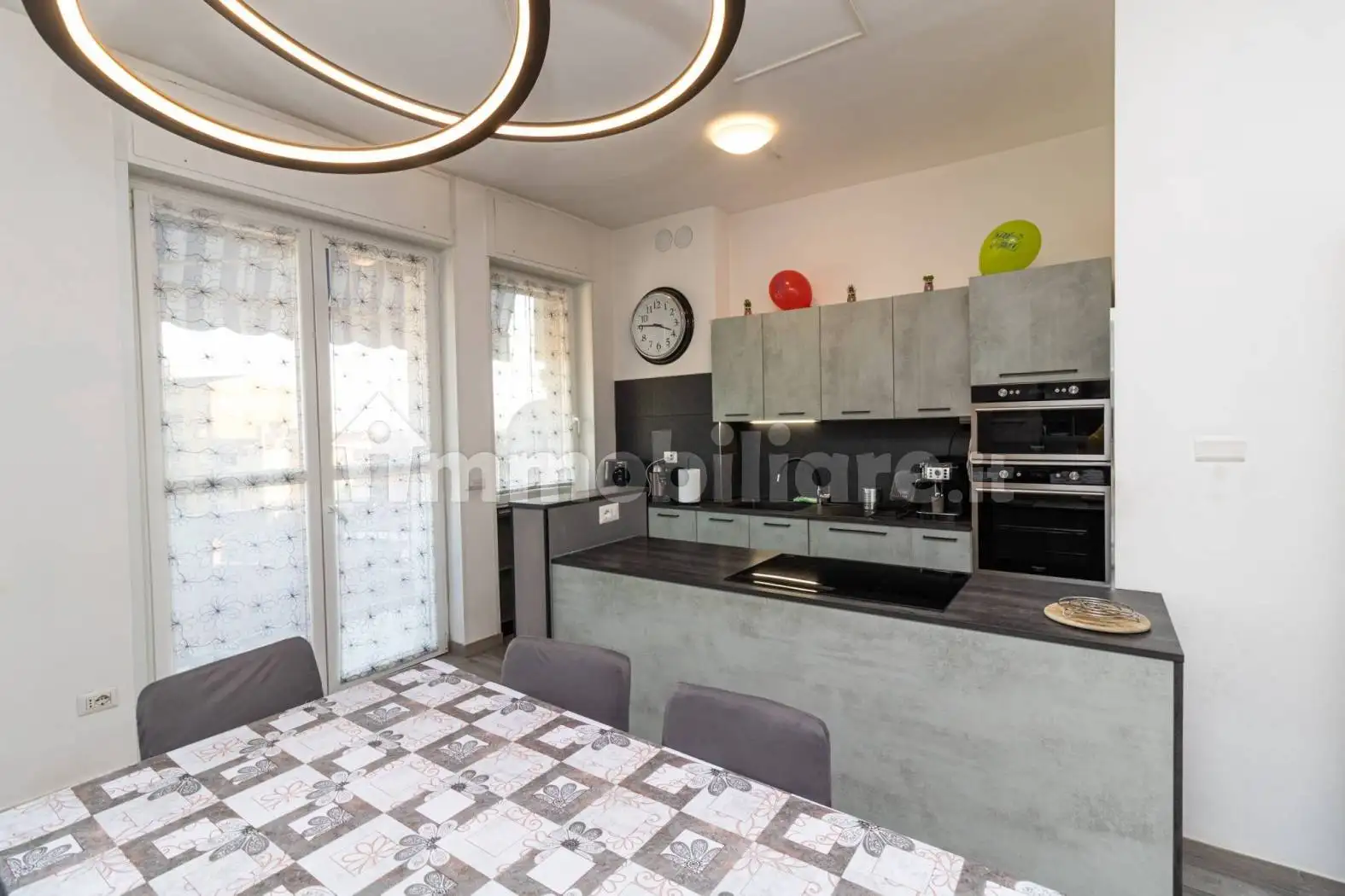 Quadrilocale via Gian Matteo Ferrario 65, Centro, Agrate Brianza - foto 2