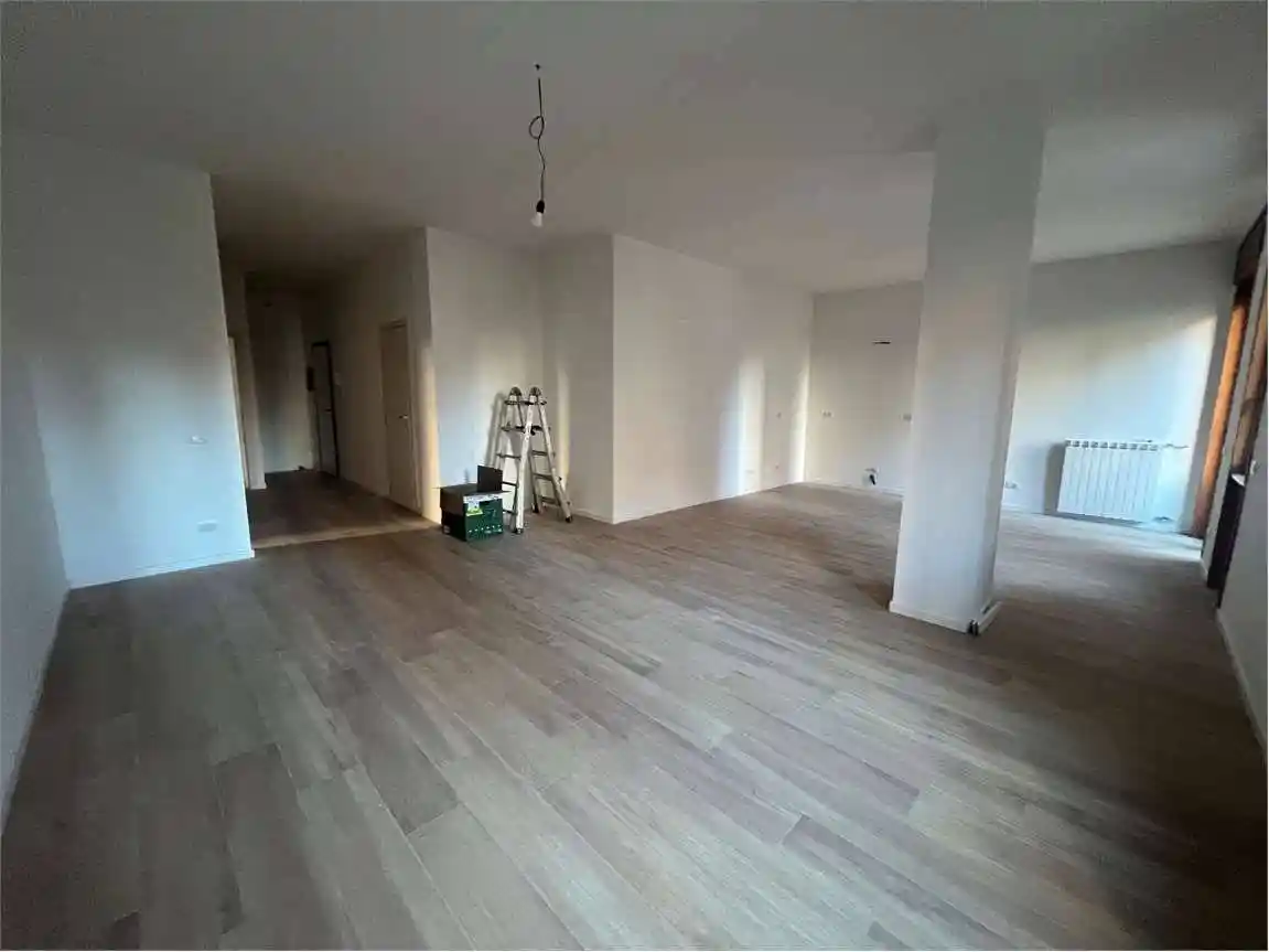 Appartamento in vendita a Piacenza