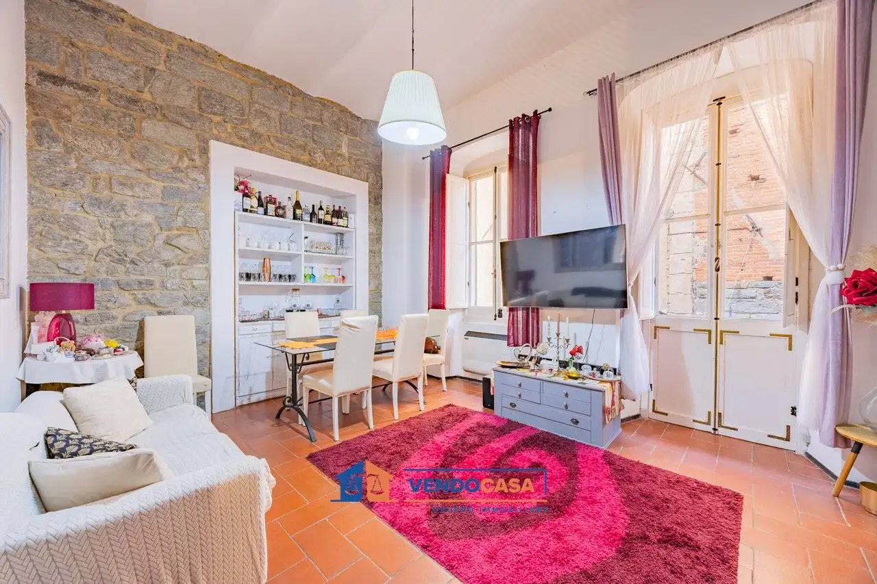 Appartamento in vendita a Noli