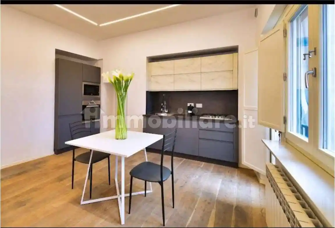 Bilocale via Della Luna, 14, Centro Storico, Perugia - foto 2