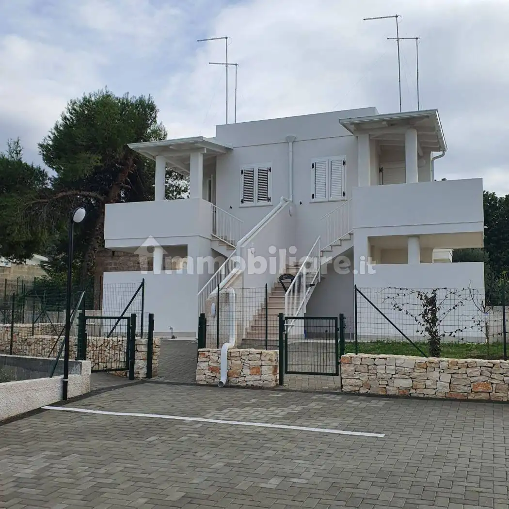 Villa in vendita a Leporano