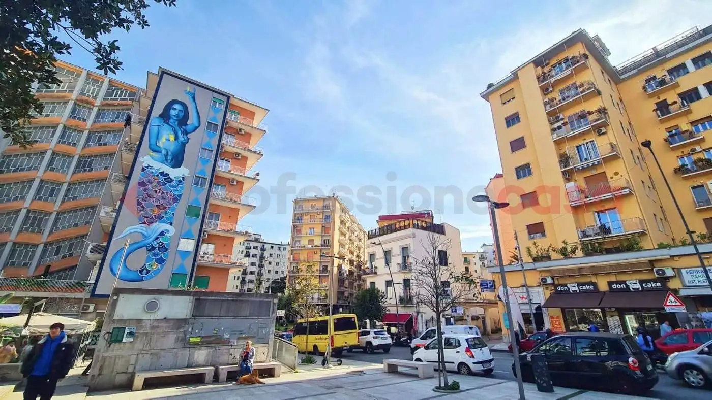 Appartamento in vendita a Napoli
