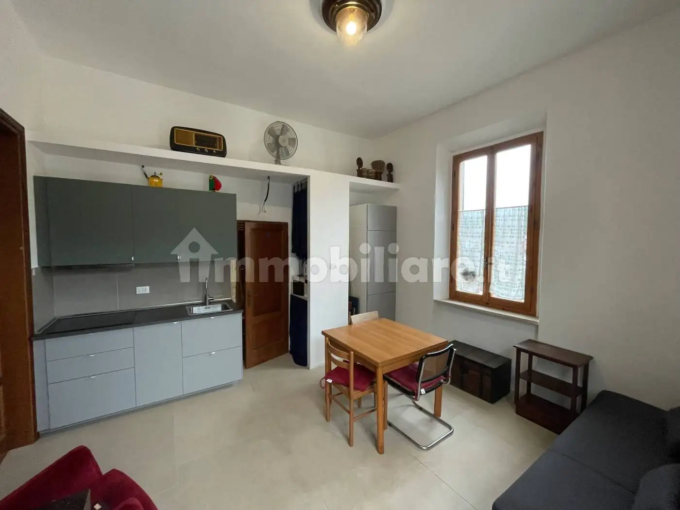 Monolocale via del Littorale 362, Quercianella, Livorno