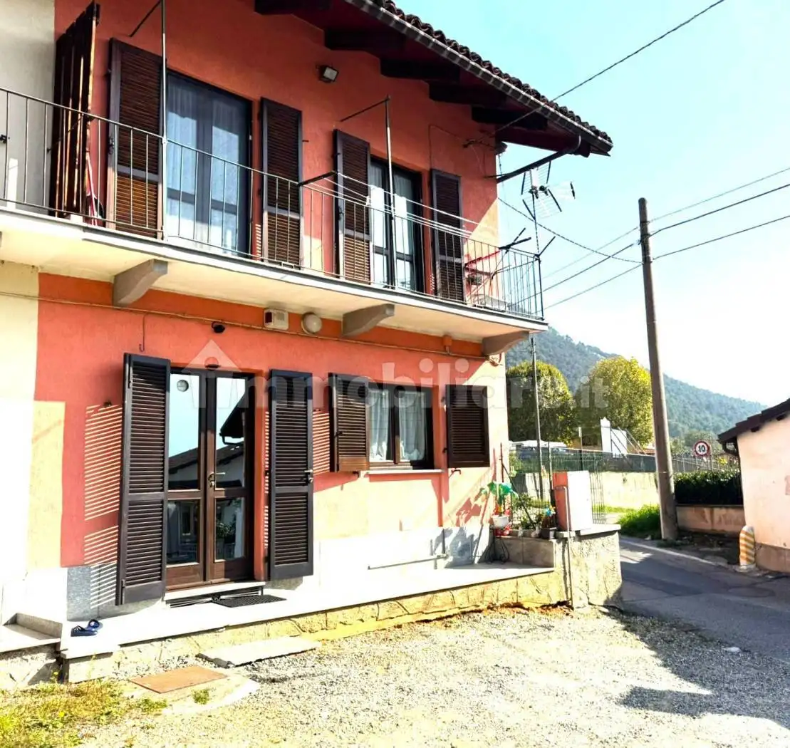 Villa in vendita a Val della Torre