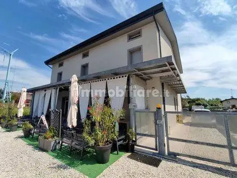 Appartamento in asta a Tarcento