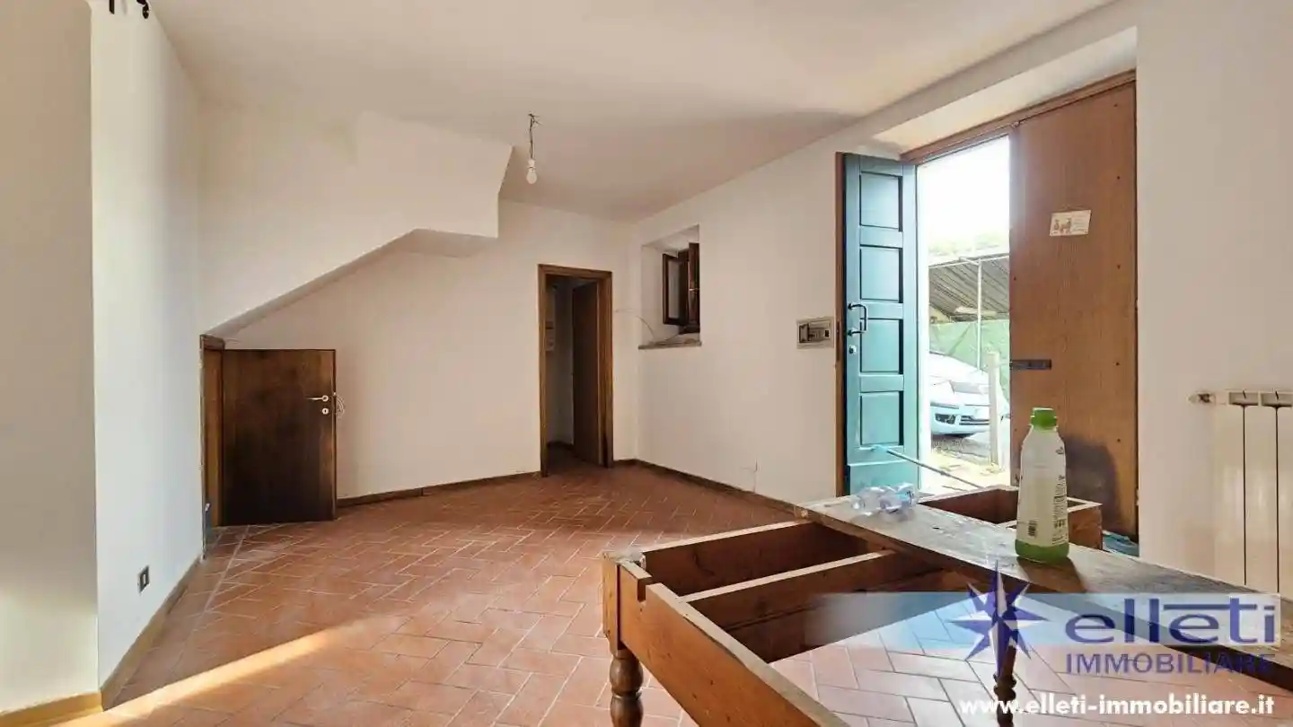 Quadrilocale buono stato, su più livelli, Poggio Alla Malva, Carmignano - foto 2