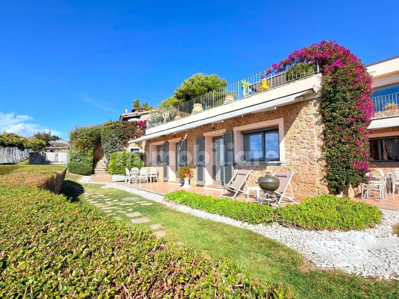 Appartamento in vendita a Camporosso