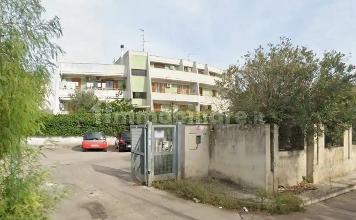 Quadrilocale via Torre Mozza 6, Rudiae - Casermette, Lecce - foto 2