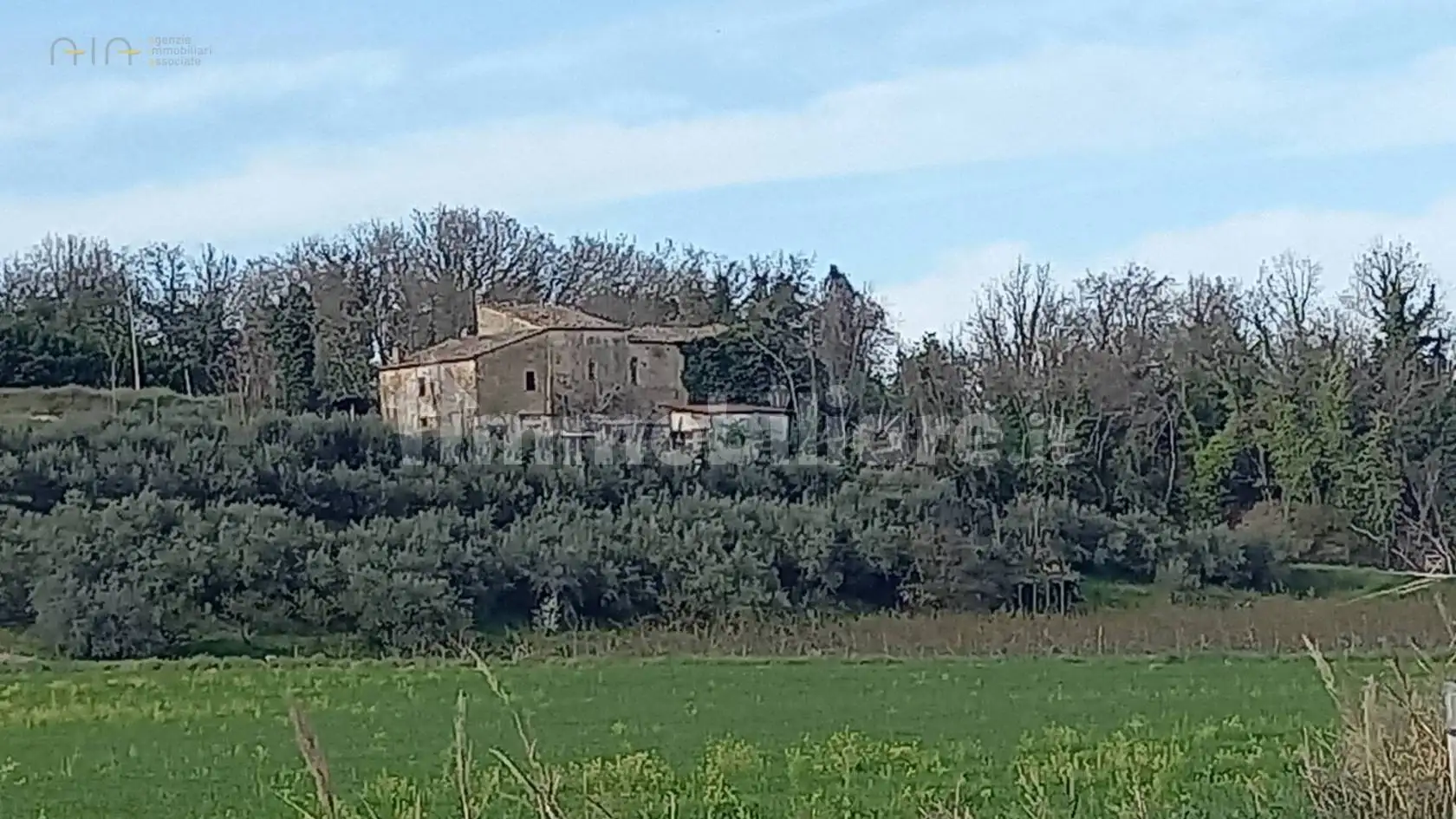 Rustico - Casale in vendita a Montalto delle Marche
