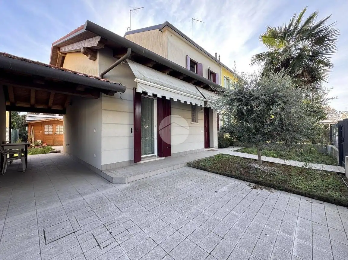Villa in vendita a Martellago