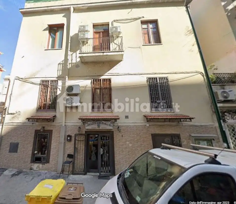 Casa indipendente in vendita a Napoli