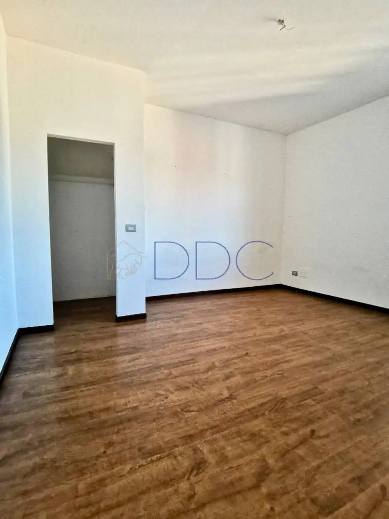 Trilocale via Facino Cane 8, Centro, Casale Monferrato - foto 5