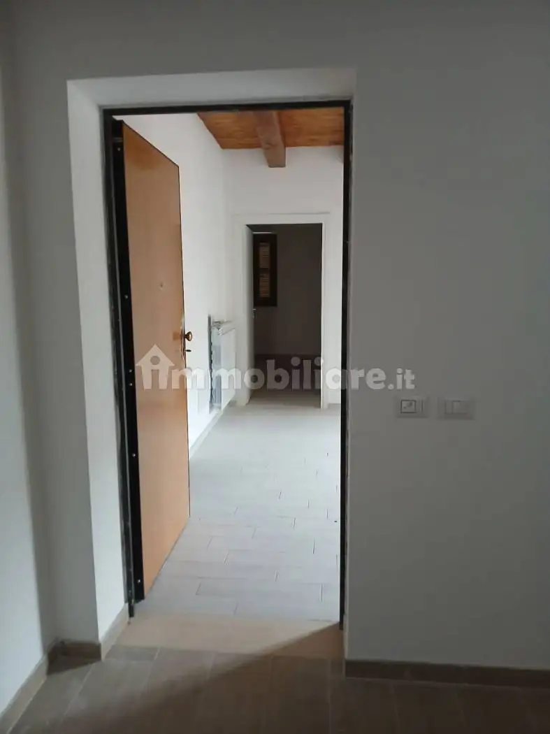 Appartamento in vendita a Venarotta