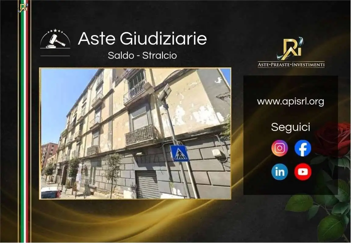 Appartamento in vendita a Napoli