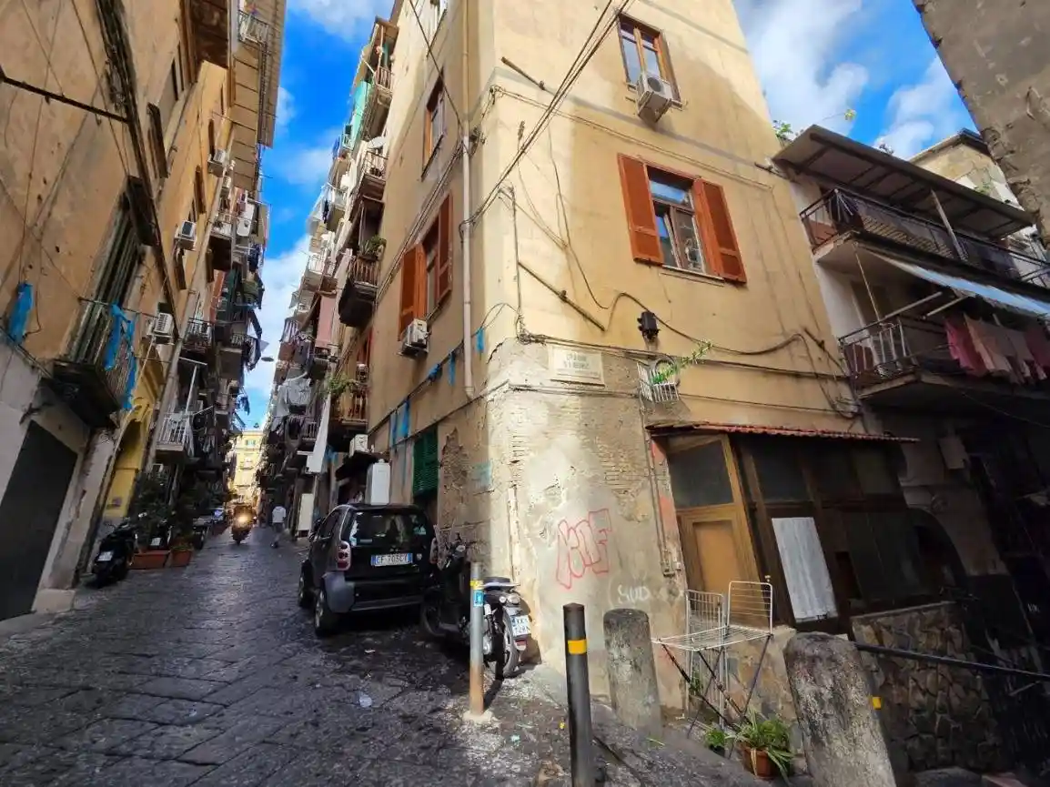 Bilocale Gradini San Liborio 10, Monte Santo, Napoli - foto 2