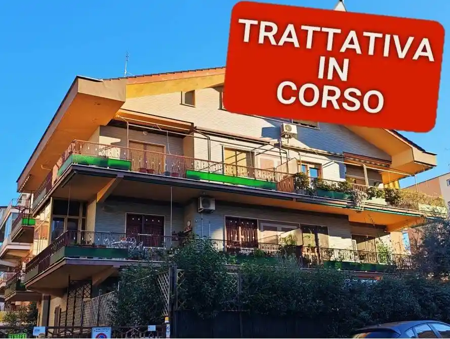 Appartamento in vendita a Roma