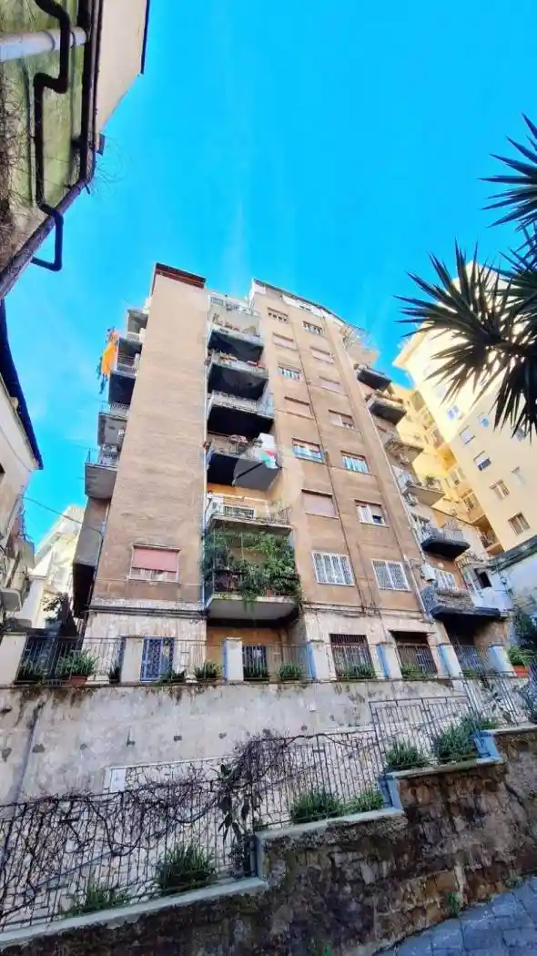 Bilocale salita Arenella 3, Arenella, Napoli - foto 3