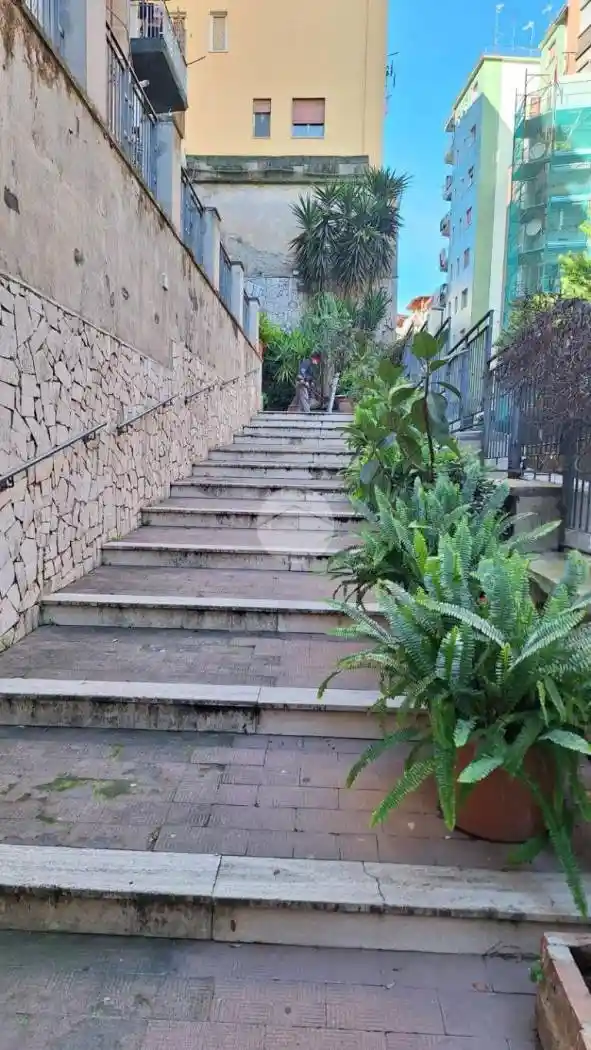 Bilocale salita Arenella 3, Arenella, Napoli - foto 4