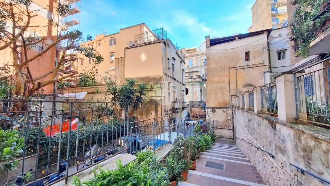 Bilocale salita Arenella 3, Arenella, Napoli - foto 5