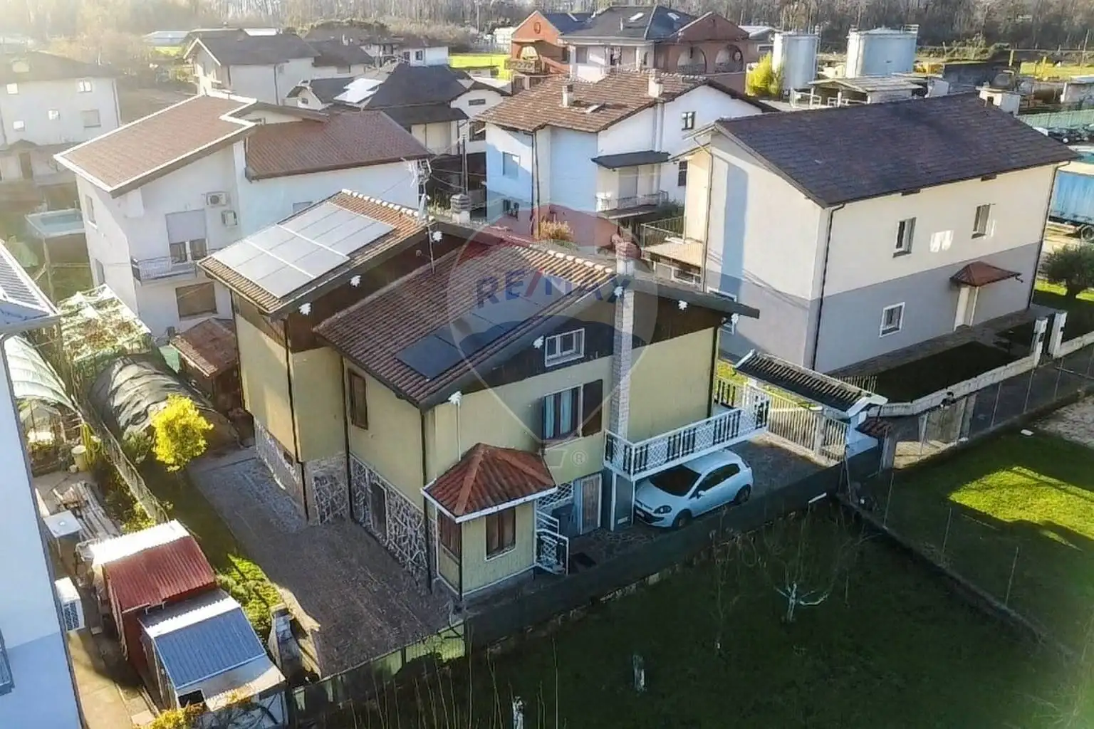 Villa in vendita a Costa Volpino