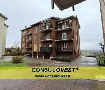 Appartamento in vendita a Besana in Brianza