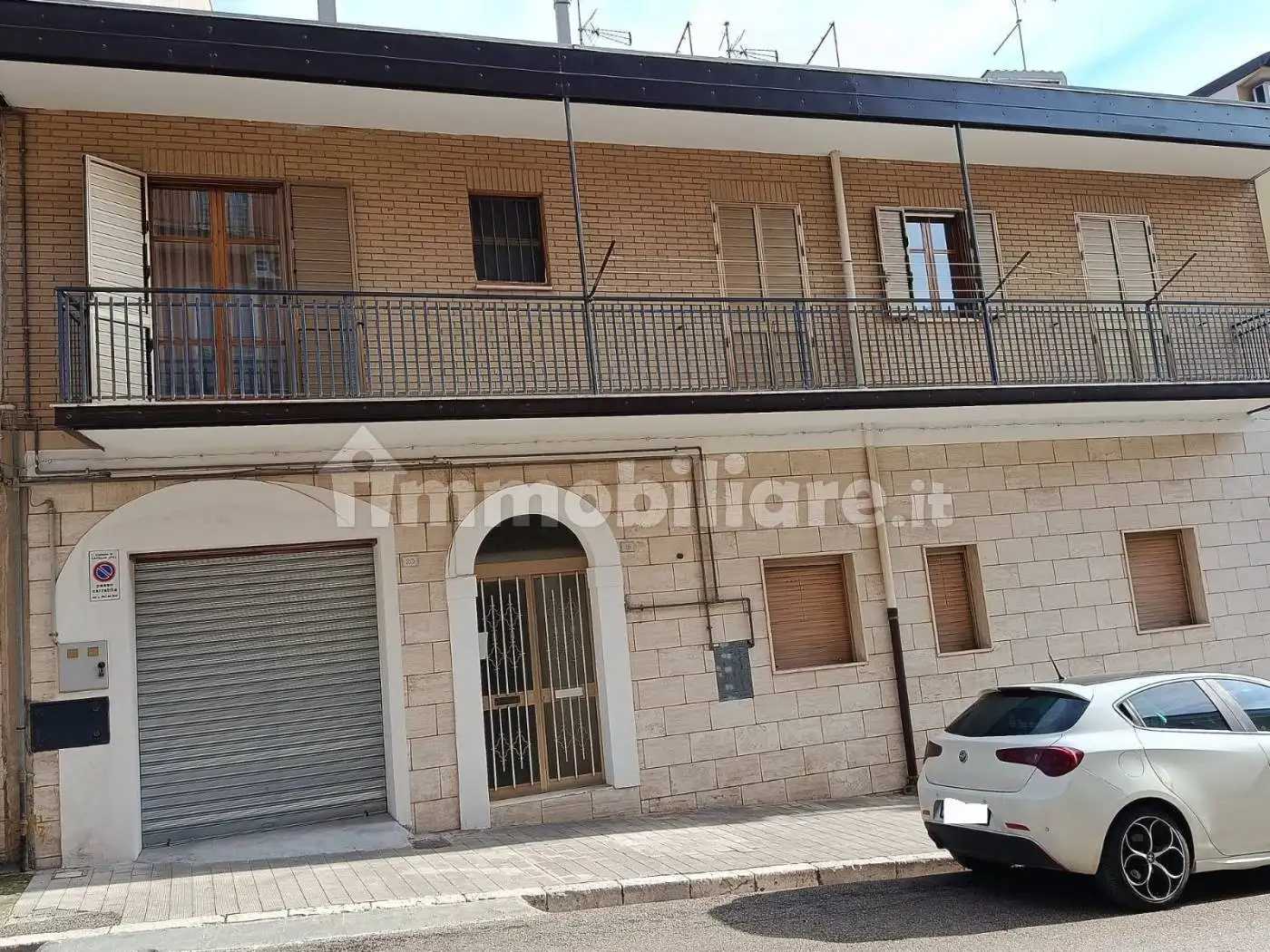 Palazzo - Edificio in vendita a Lavello