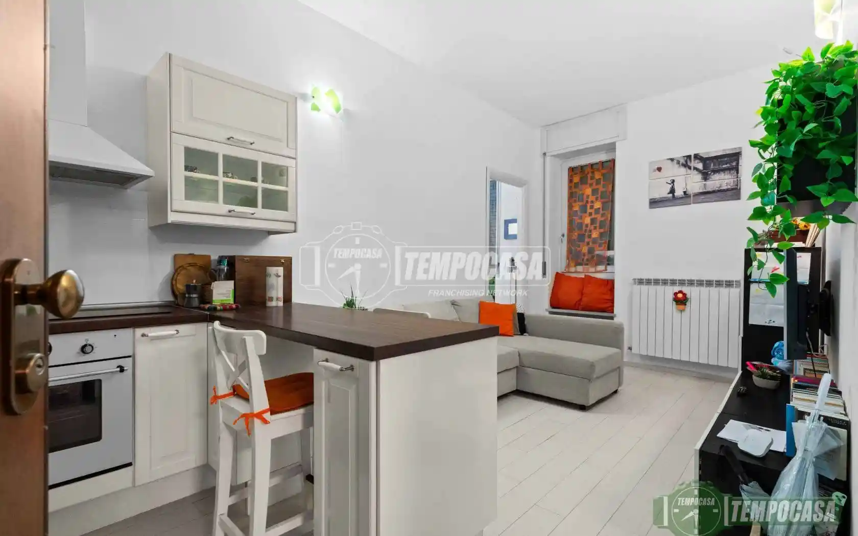 Bilocale via Lorenteggio 31//1, Piazza Napoli, Milano - foto 2