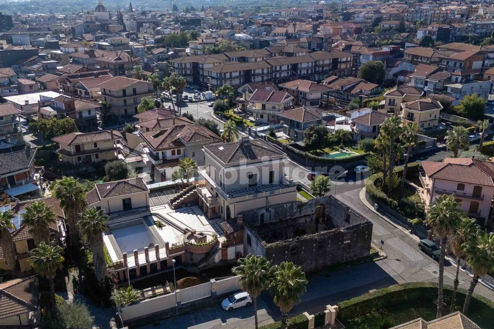 Villa unifamiliare Luigi Capuana  10, Centro, Aci Sant'Antonio - foto 4