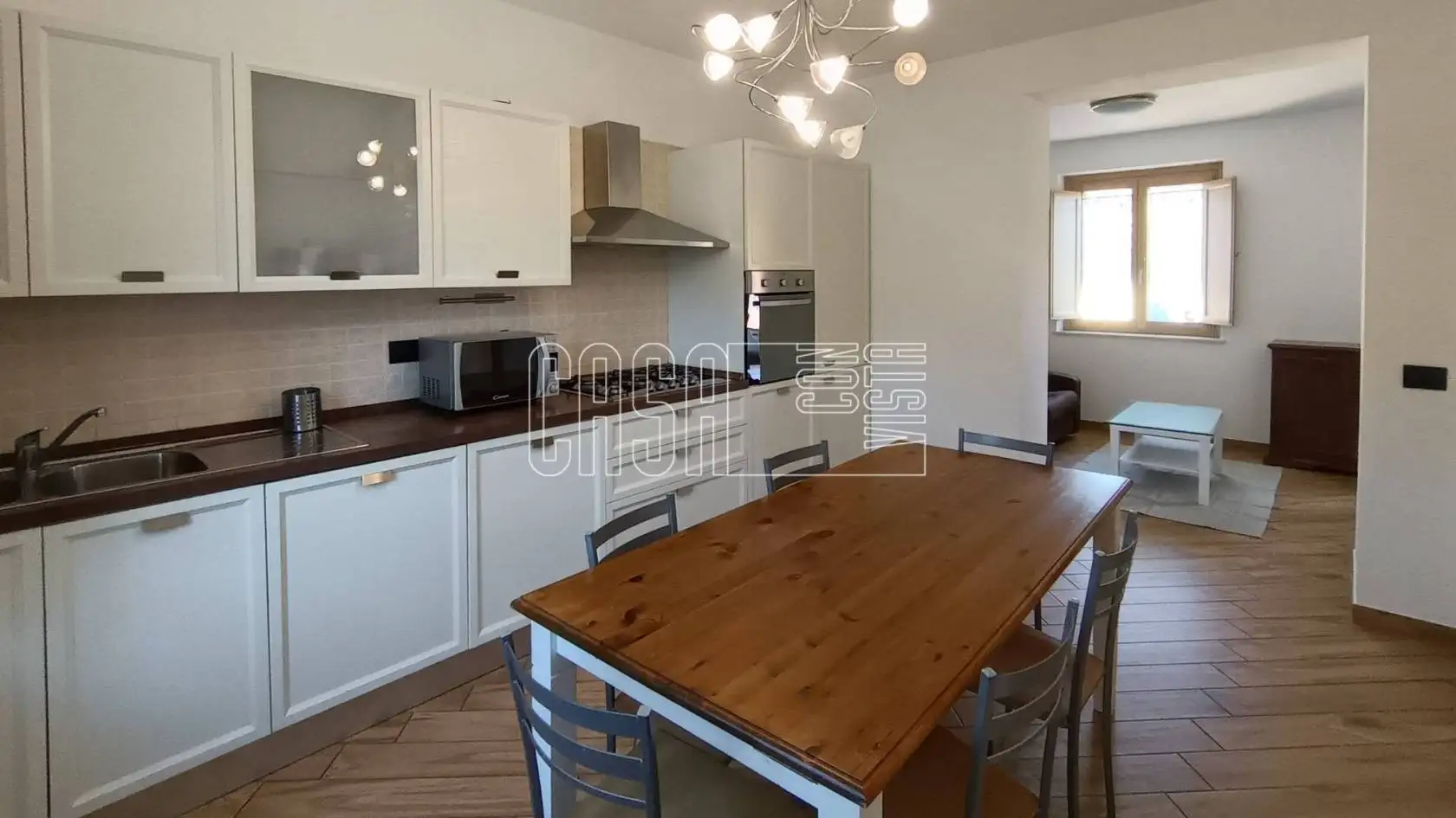 Casa indipendente in affitto a Ameglia