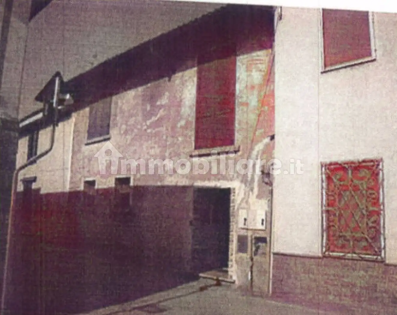 Palazzo - Stabile in asta a Gravellona Lomellina