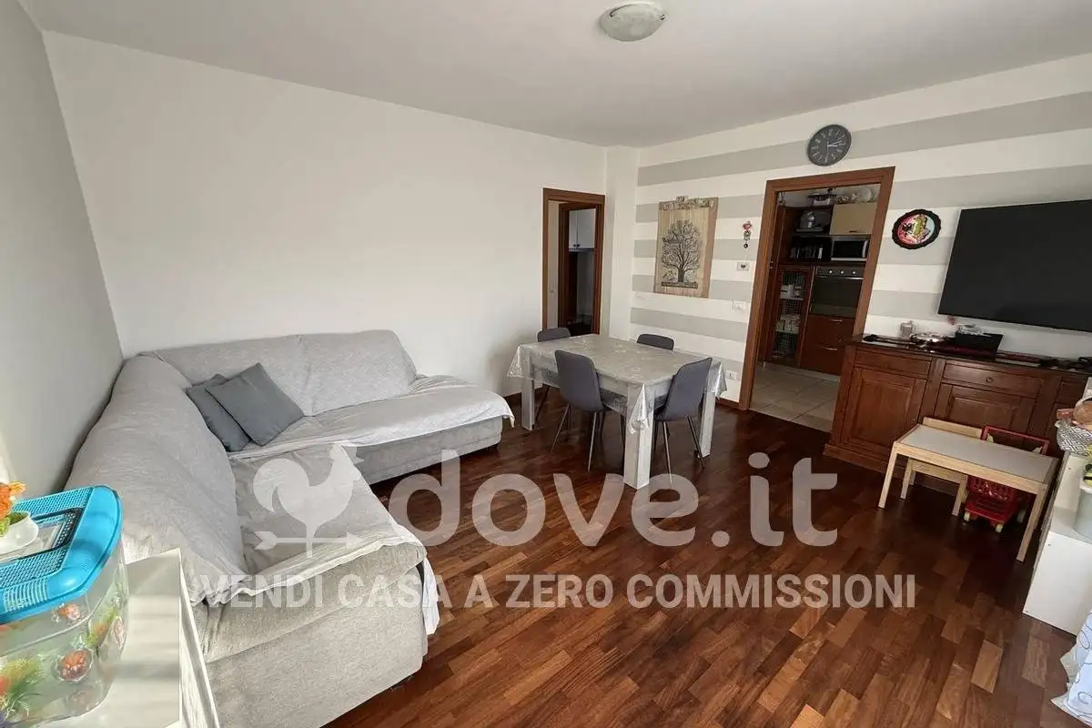 Trilocale via Arturo Toscanini 12, Calcio - foto 3