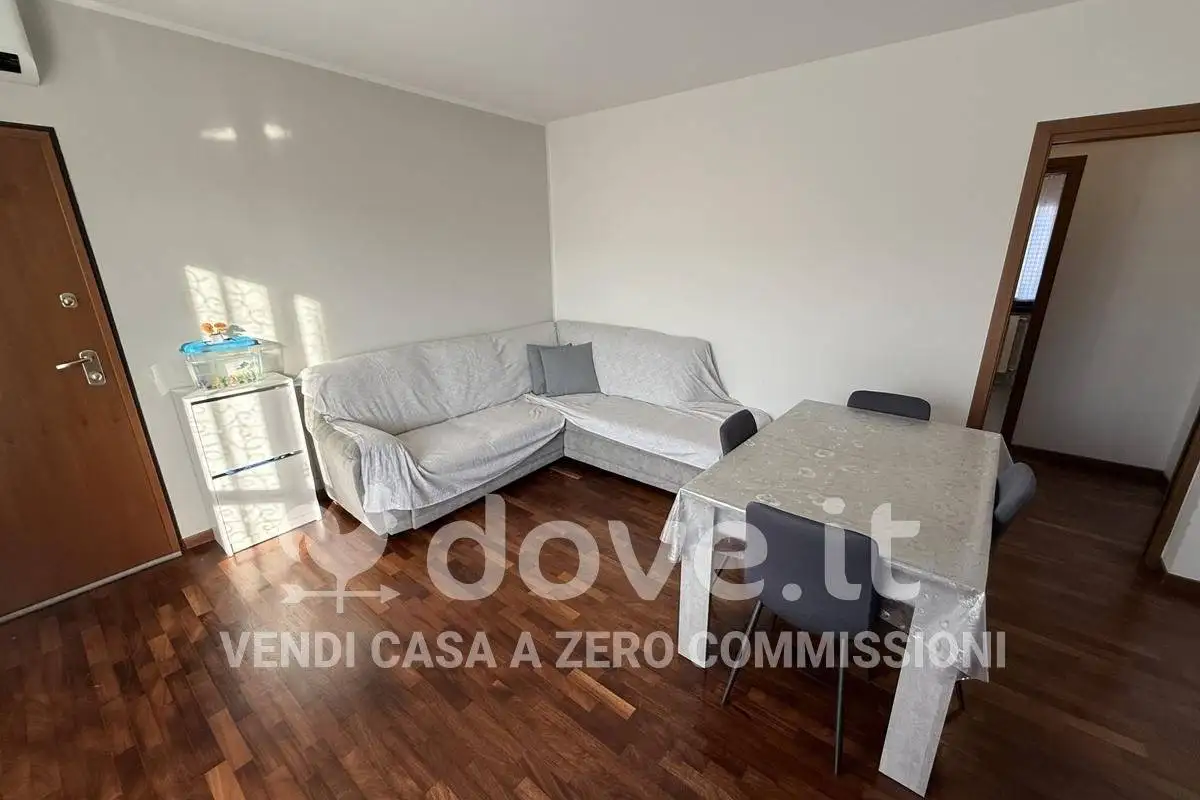 Trilocale via Arturo Toscanini 12, Calcio - foto 4