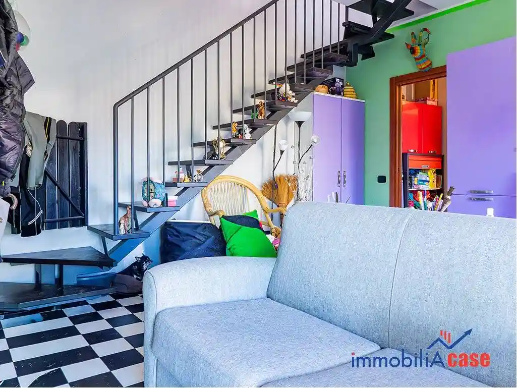 Trilocale via Alessandro Volta 61, Centro, Cogliate - foto 5