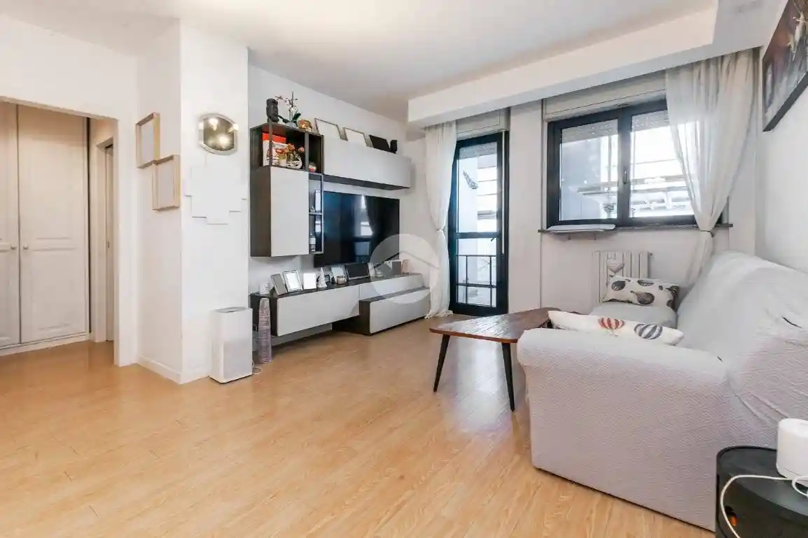 Trilocale via Francesco Gonin 69, Giambellino, Milano - foto 2