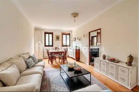 Appartamento in vendita a Besana in Brianza