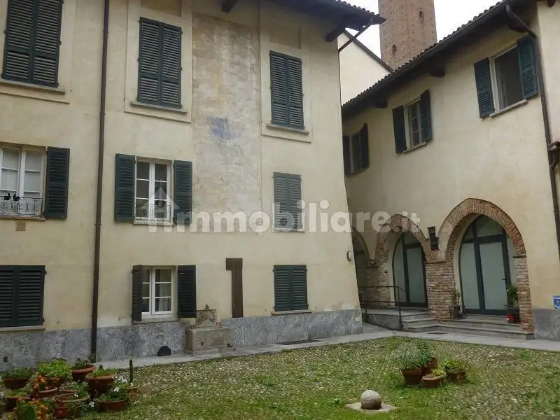 Appartamento in affitto a Pavia