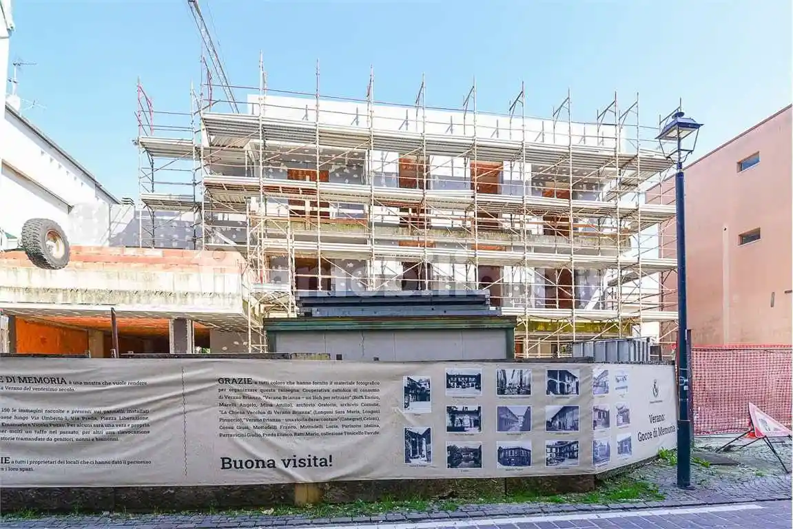 Quadrilocale via Preda , 6, Verano Brianza - foto 4