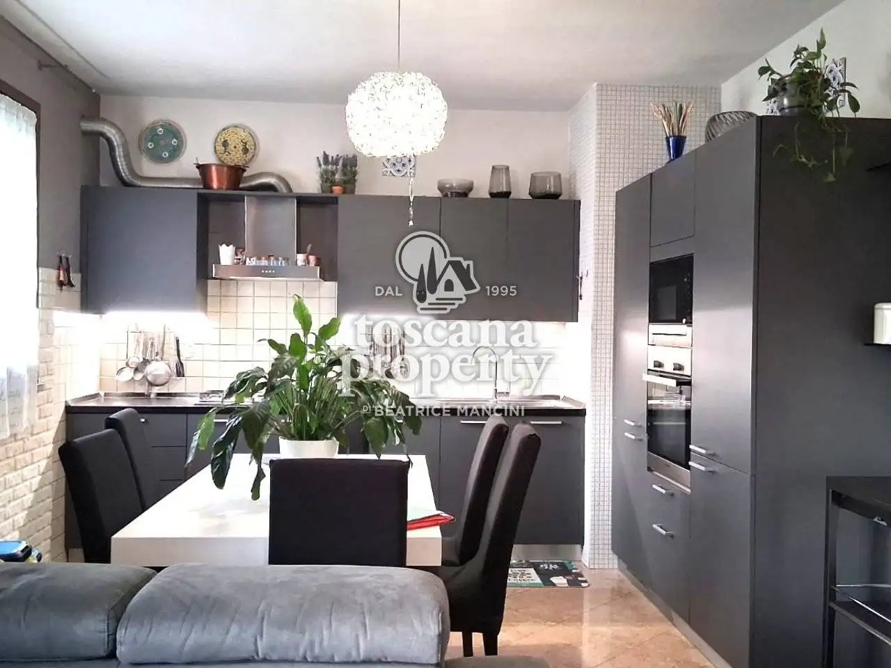 Appartamento in vendita a Barga