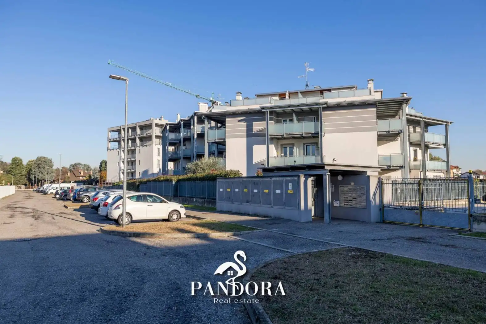 Trilocale via Francesco Petrarca 5, Castellanza - foto 2