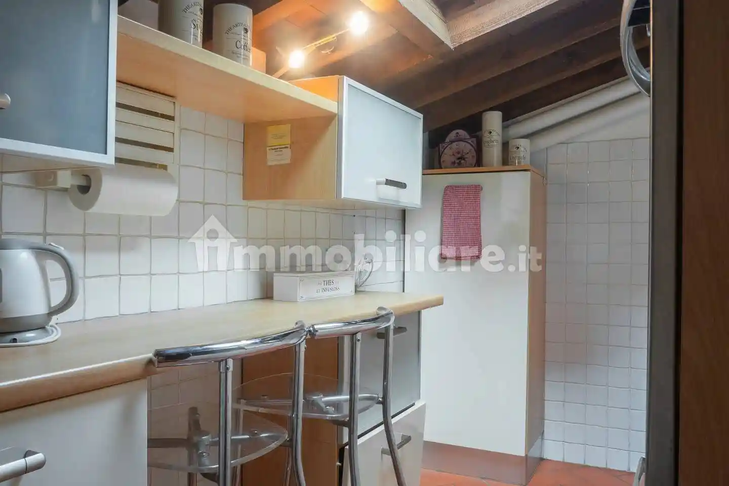 Trilocale Interrato Acqua Morta 5, Veronetta, Verona - foto 4