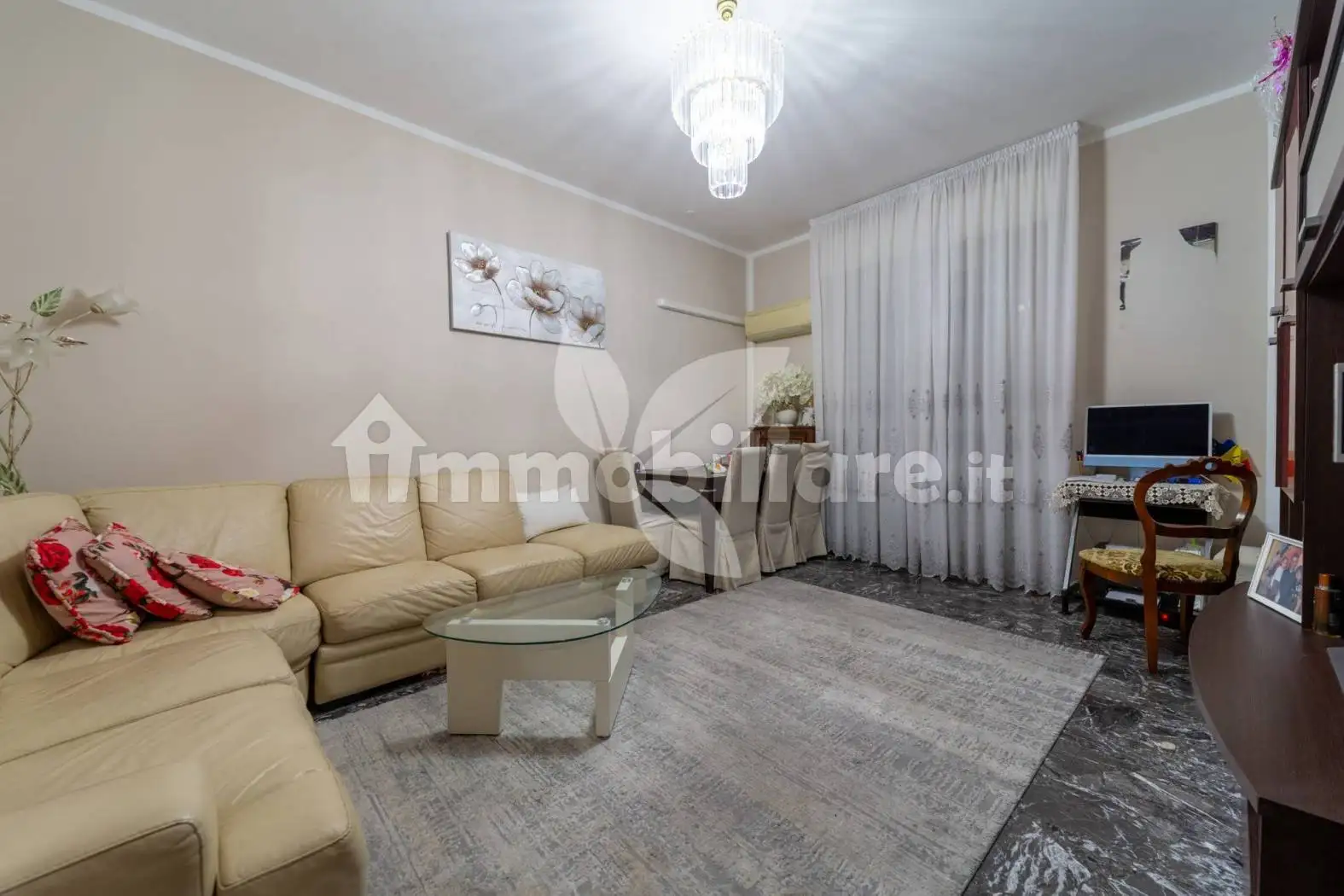 Appartamento in vendita a Parma