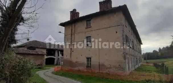 Rustico - Casale in asta a Lurago d'Erba