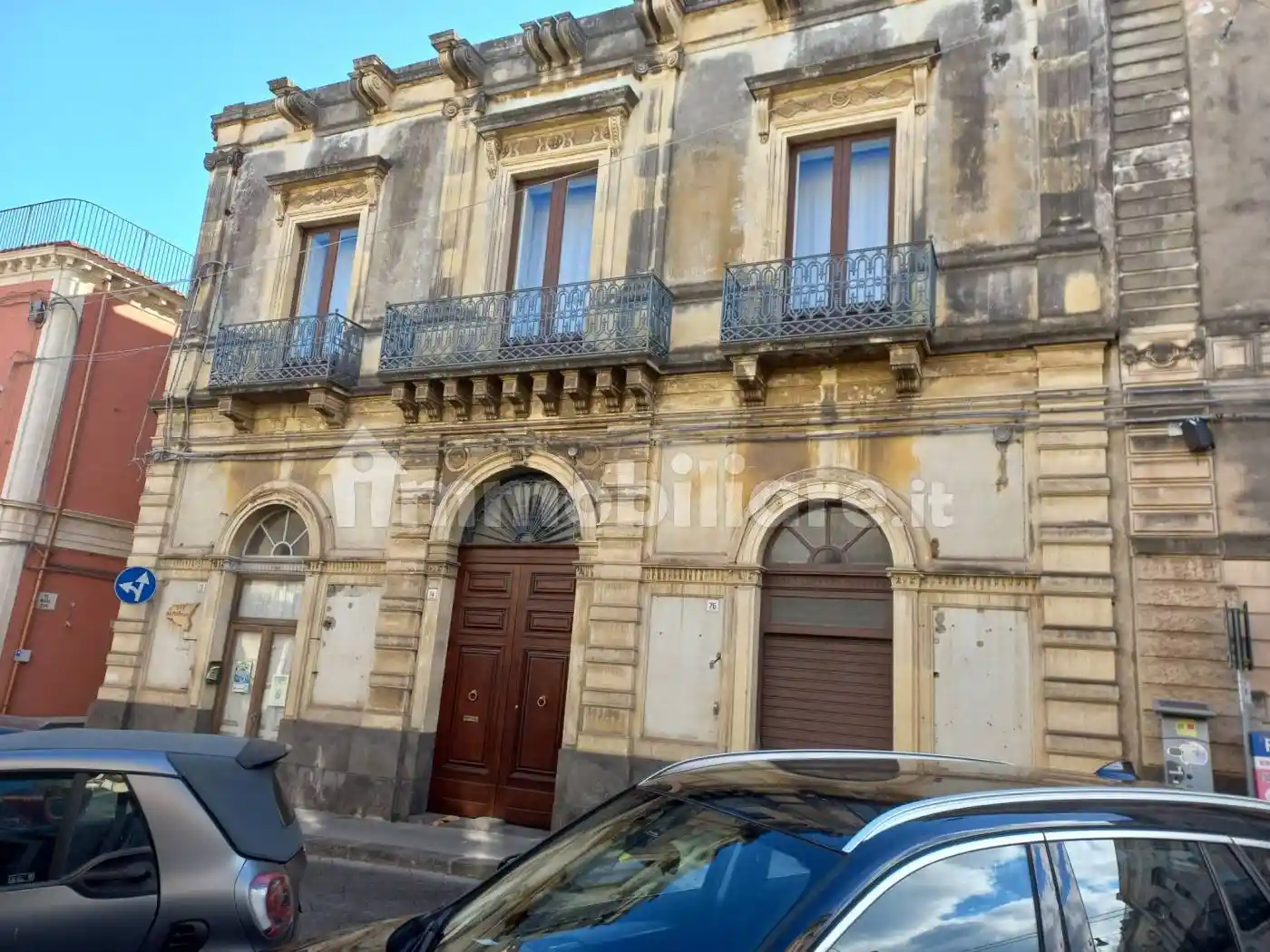 Palazzo - Edificio in vendita a Riposto