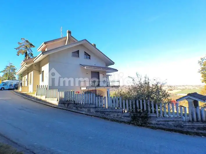 Villa unifamiliare via Centrale, Montaldo, Cerrina Monferrato - foto 2