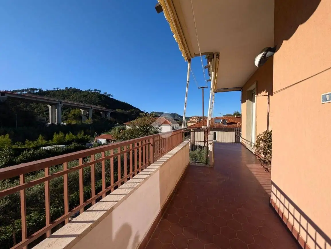 Appartamento in vendita a Casarza Ligure